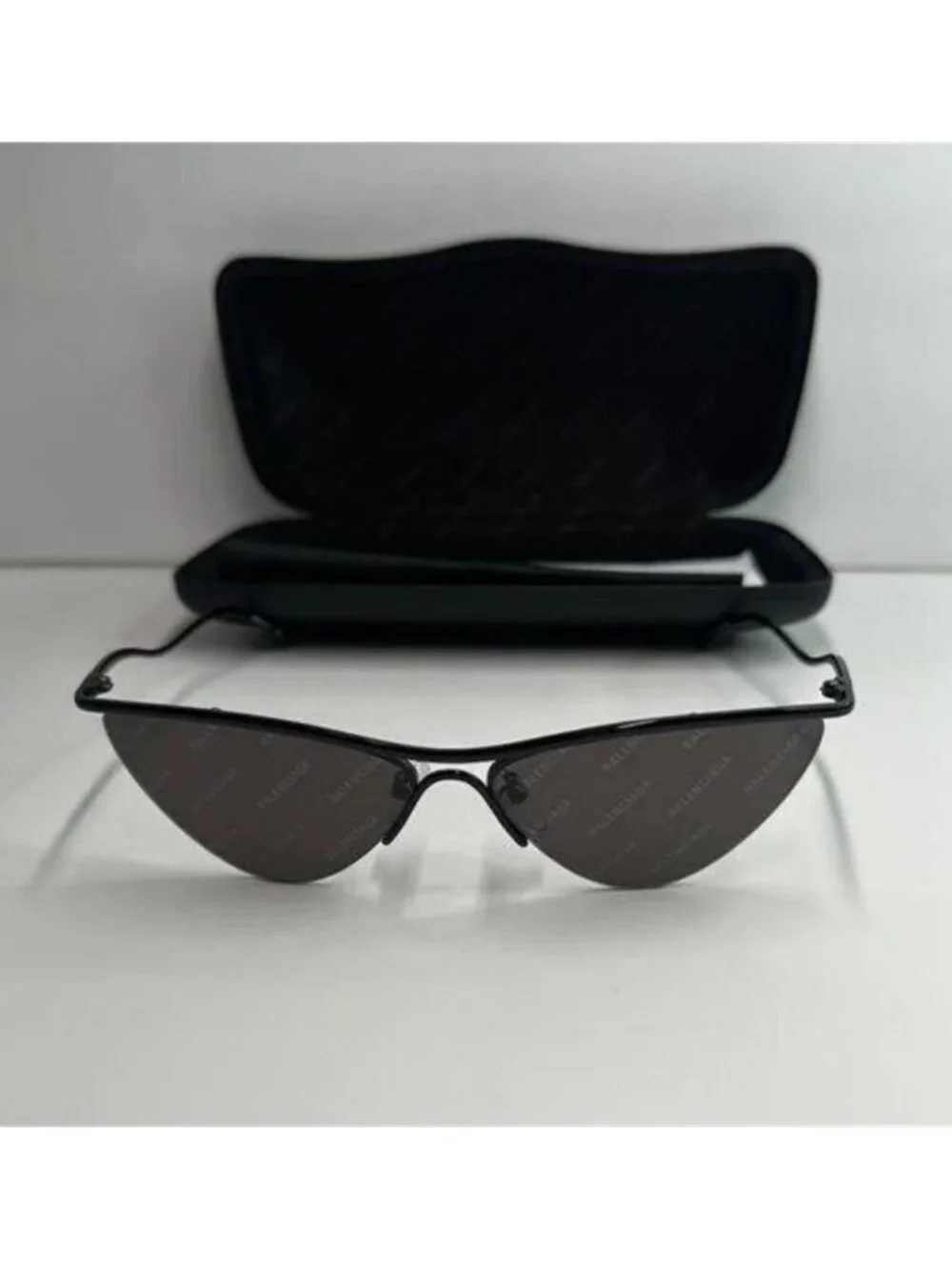 💯- New Authentic Balenciaga BB0093S 001 Curve Cat Sunglasses – Black - Picture 12 of 12